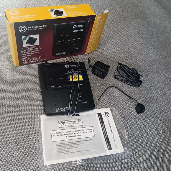 Vtg Southwestern Bell Freedom Phone (FA982) 2-Line Digital Answering Machine - Picture 1 of 16